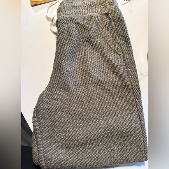 OFFLINE By Aerie Snowday
Jogger Size Medium - Picture 5 of 8